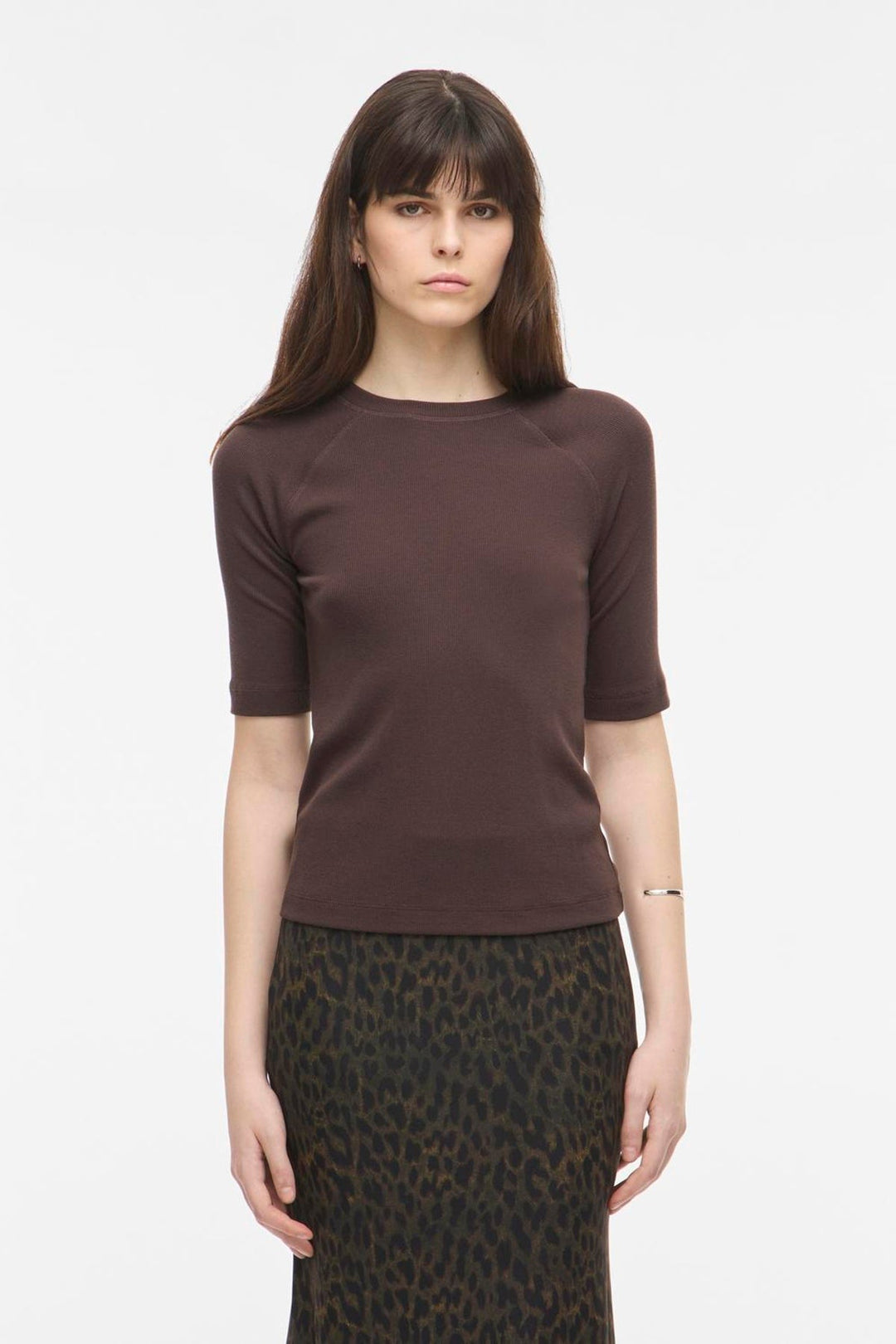 Rouge Edit - T-shirt - Seal Brown - Rouhelena Mae
