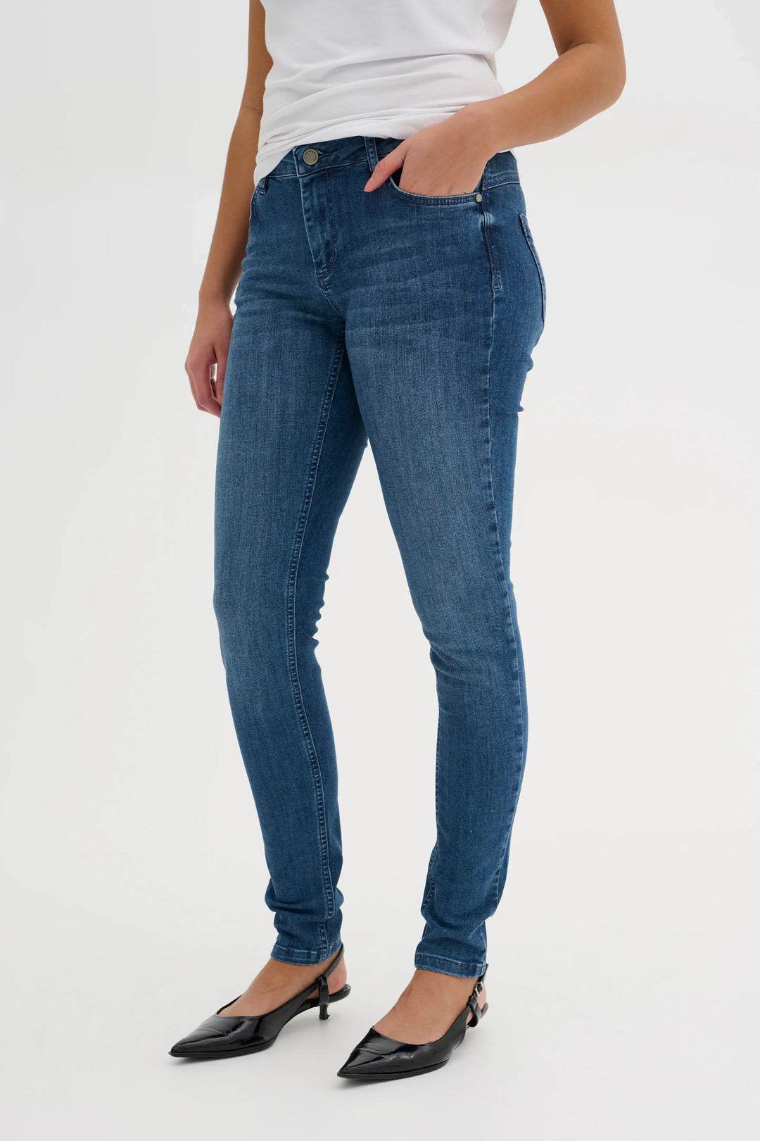My Essential Wardrobe - Jeans - Blue Vintage Wash - 32 The Celina 100 Slim Y