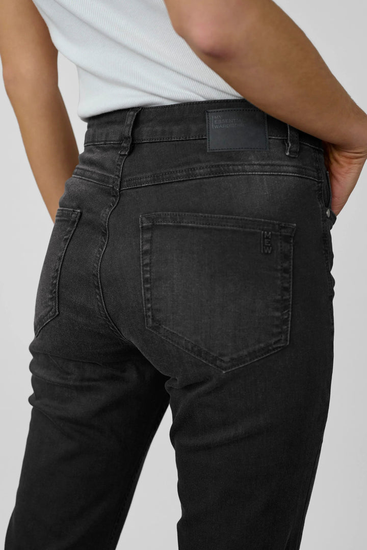 My Essential Wardrobe - Jeans - Black Wash - 06 The Dekota Bootcut - Stilkompagniet.dk