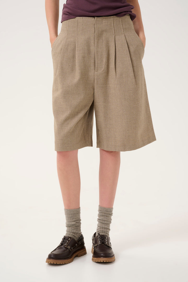 My Essential Wardrobe - Shorts - Mørk beige - Dion