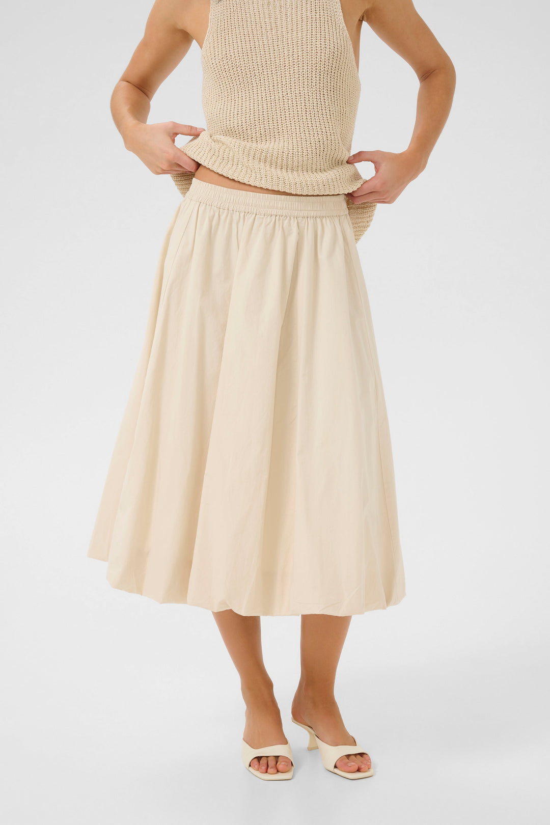 My Essential Wardrobe - Nederdel - Almond milk - Balloon - Sunna - Stilkompagniet.dk