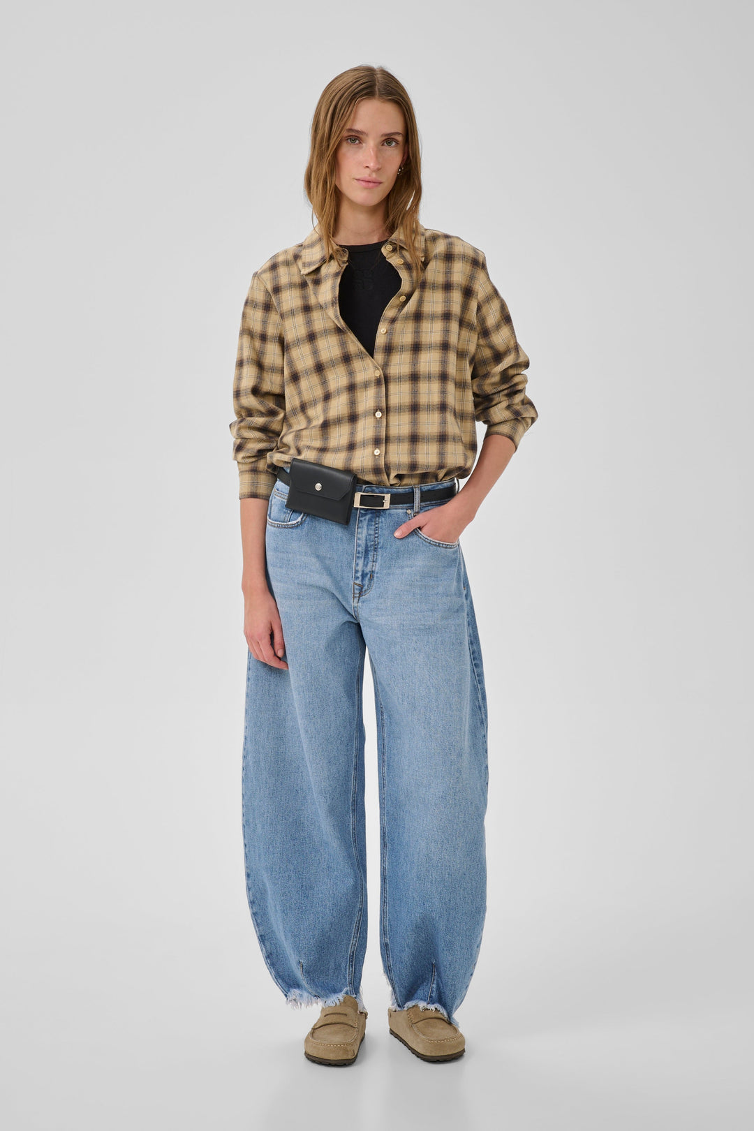 My Essential Wardrobe - Jeans - Lucy Balloon