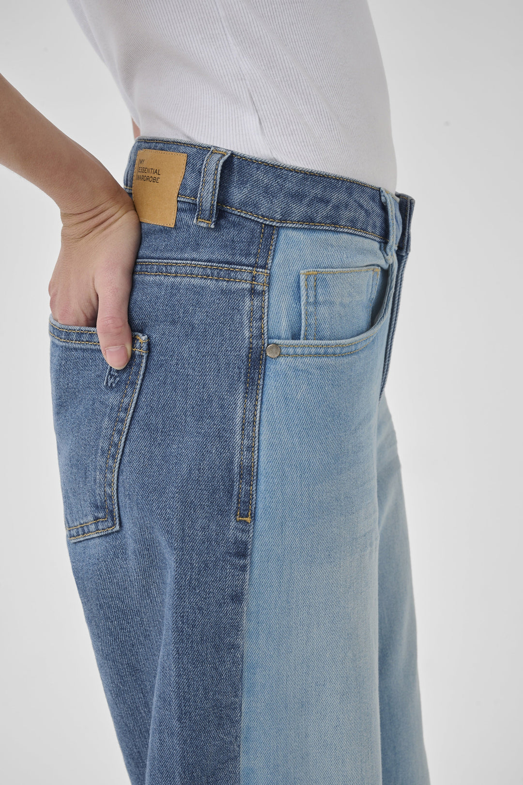 My Essential Wardrobe - Jeans - Louis 139 High Mix Wide sss