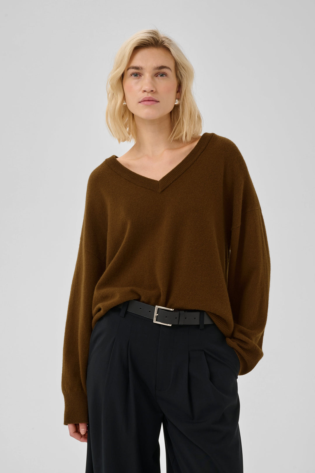 My Essential Wardrobe - Pullover - Bison - Jola