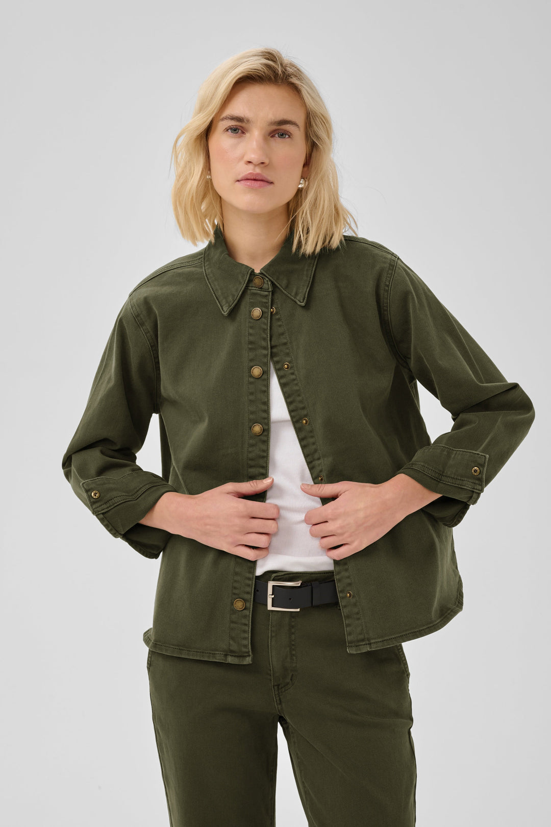 My Essential Wardrobe - Skjorte -  Olive Night - Linn Sofia 149