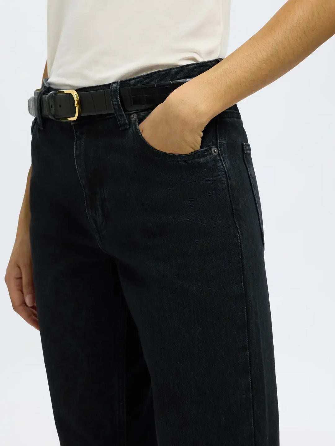 Selected Femme - Jeans - Sort - Bea-Kori MW Jeans