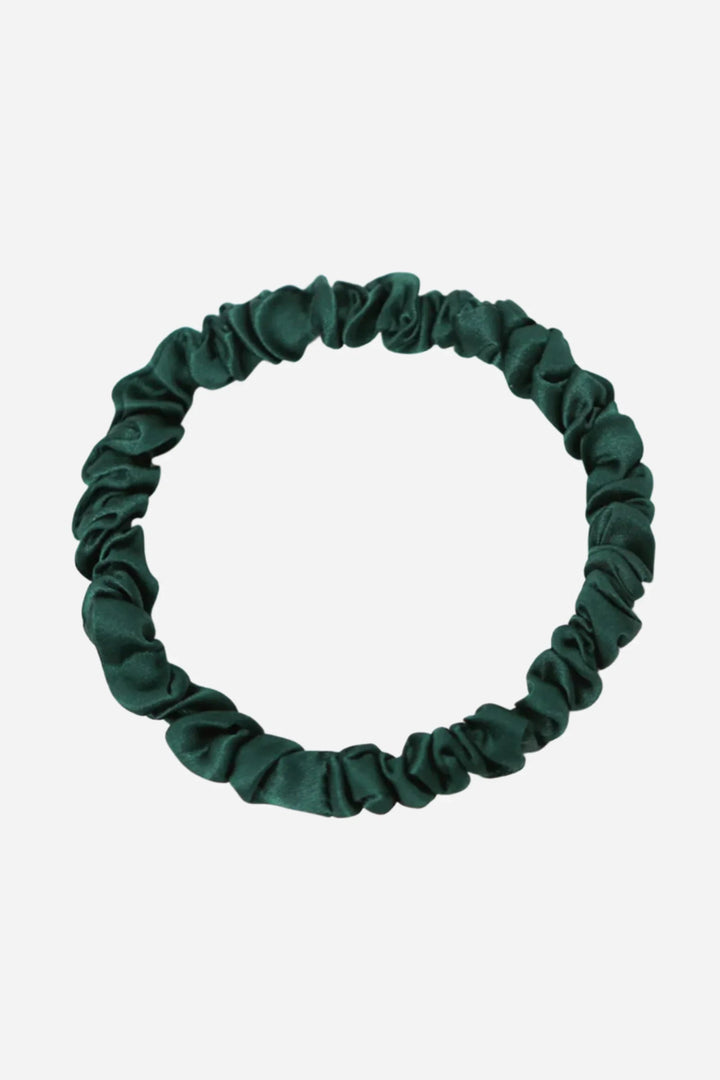 Sassy Copenhagen - 100% Silke hårelastik - Dark Green - Sisse