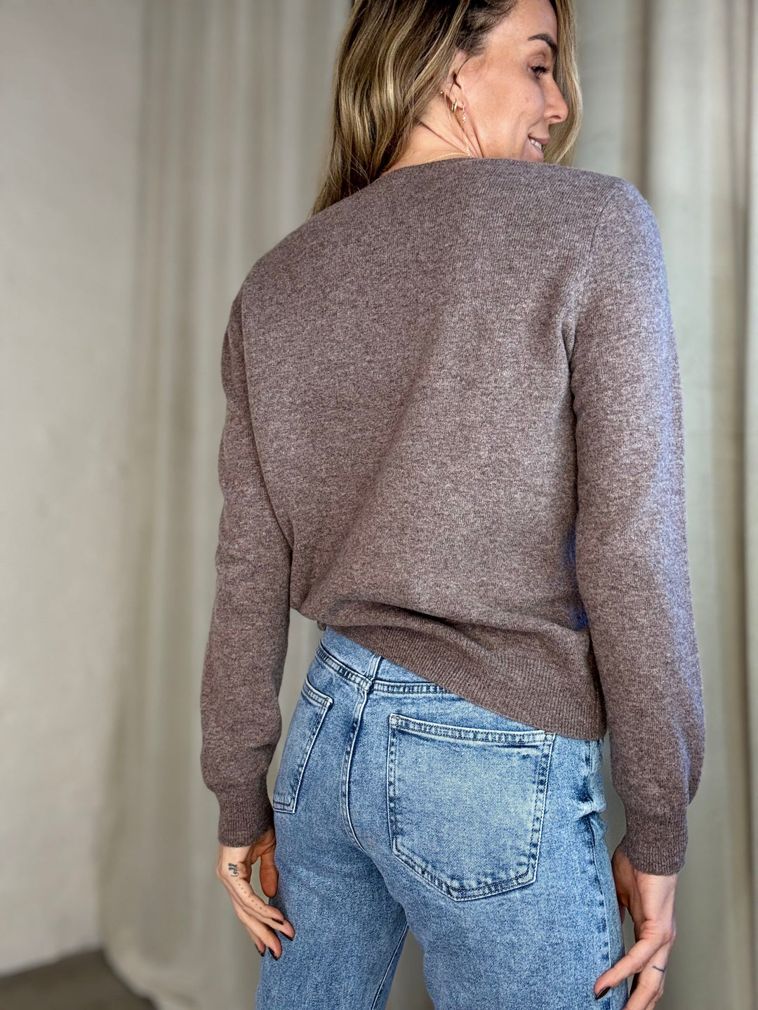 Andcopenhagen - Classic Cashmere - 80% cashmere strik - Dark coffee - Stilkompagniet.dk