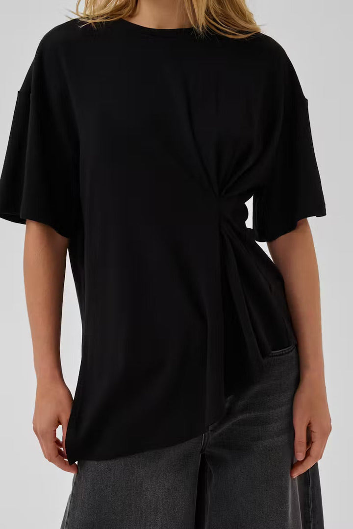 My Essential Wardrobe - Bluse - Sort - Nupti Drape
