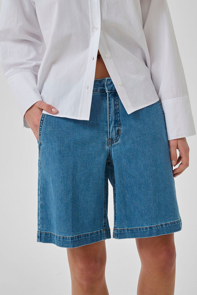 My Essential Wardrobe - Bermuda shorts - Lara - Denim