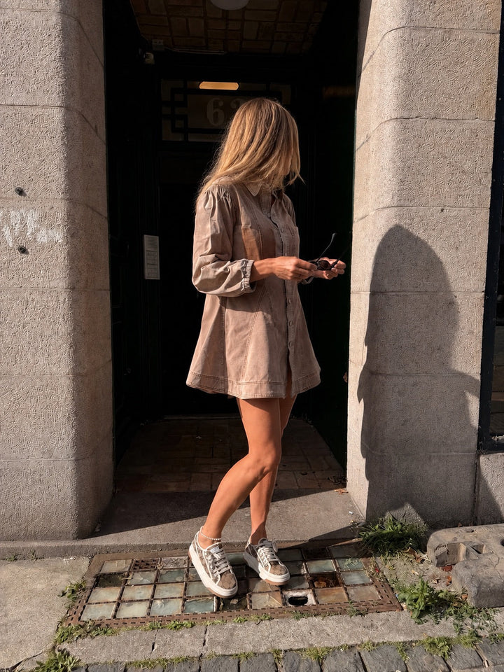 Sassy Copenhagen - Denimkjole - Brun - Ottela