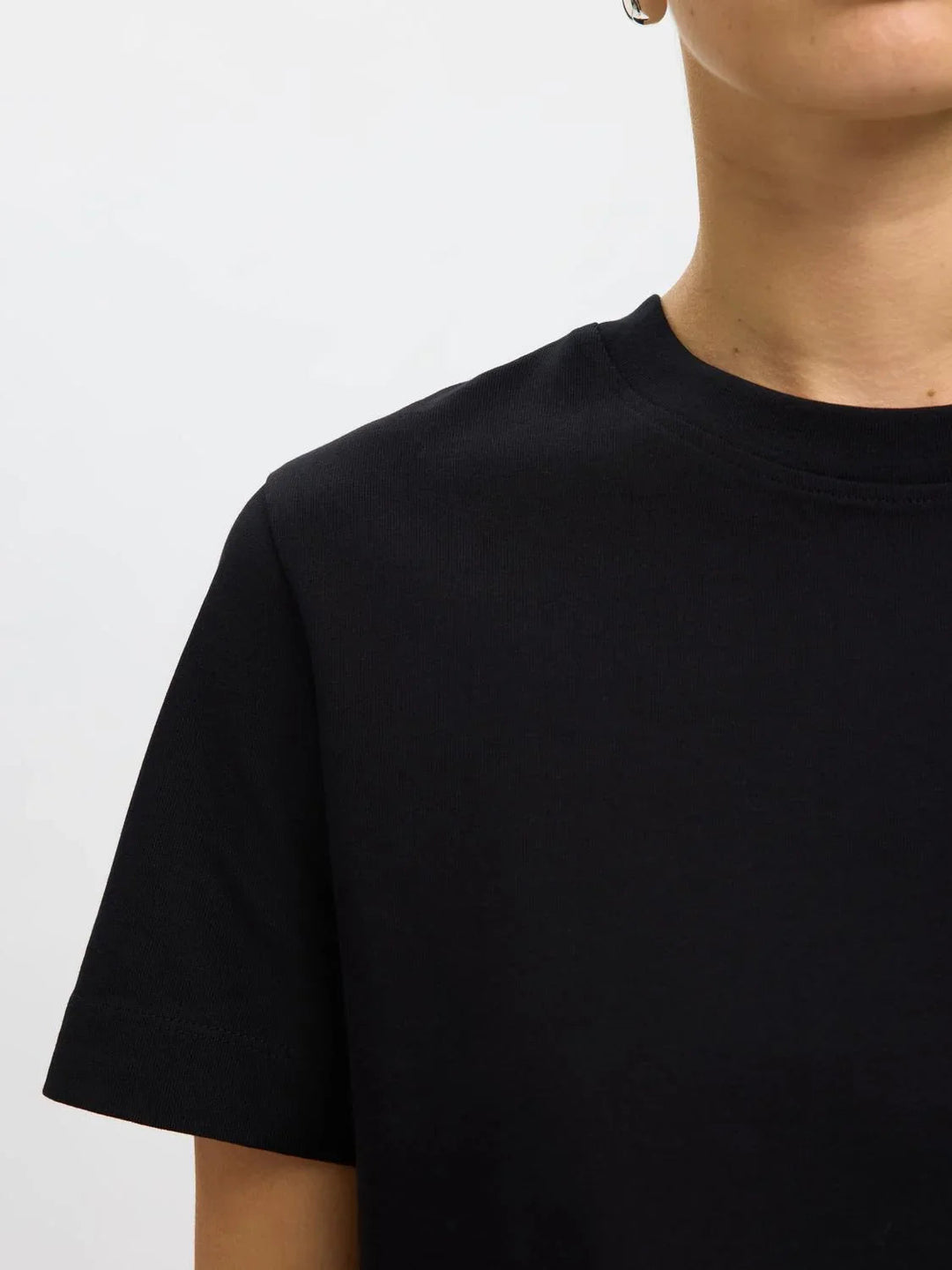 Sort boxy sort tshirt- Selected Femme Essential
