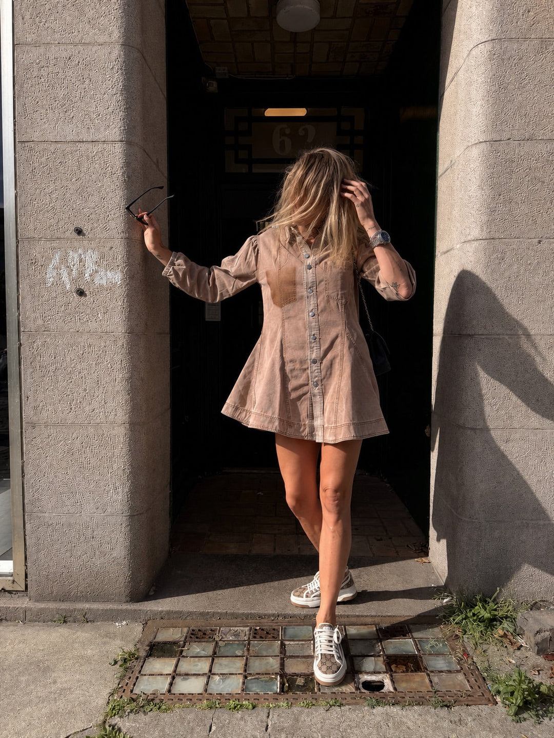 Sassy Copenhagen - Denimkjole - Brun - Ottela