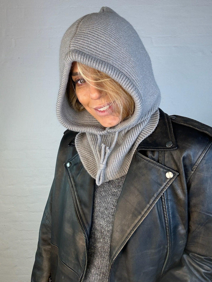 Sassy Copenhagen - Balaclava - Hue - Grey - Mitzy (PREORDER) - Stilkompagniet.dk