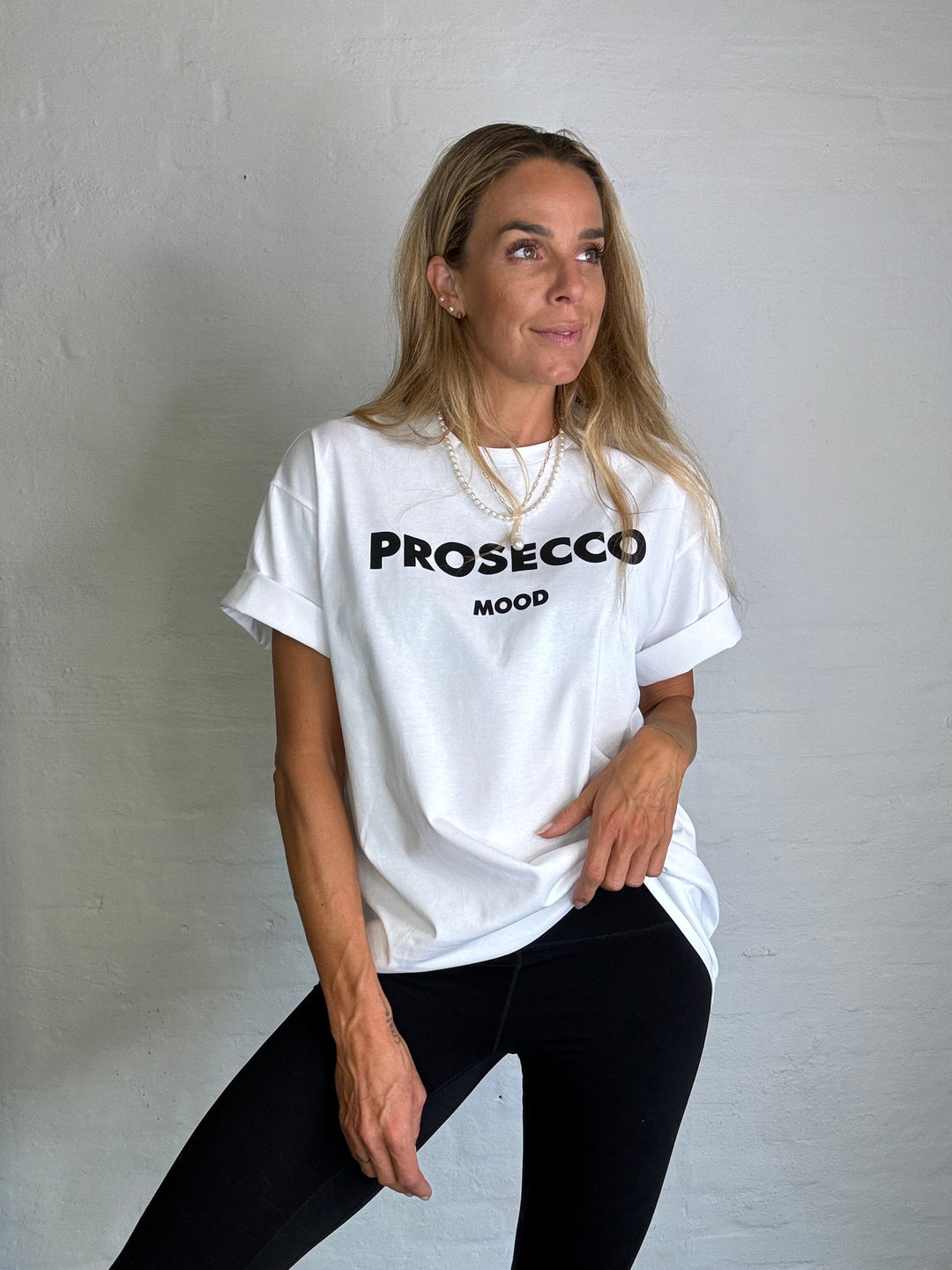 Sassy Copenhagen -Statement t-shirt - Hvid - Prosecco mood