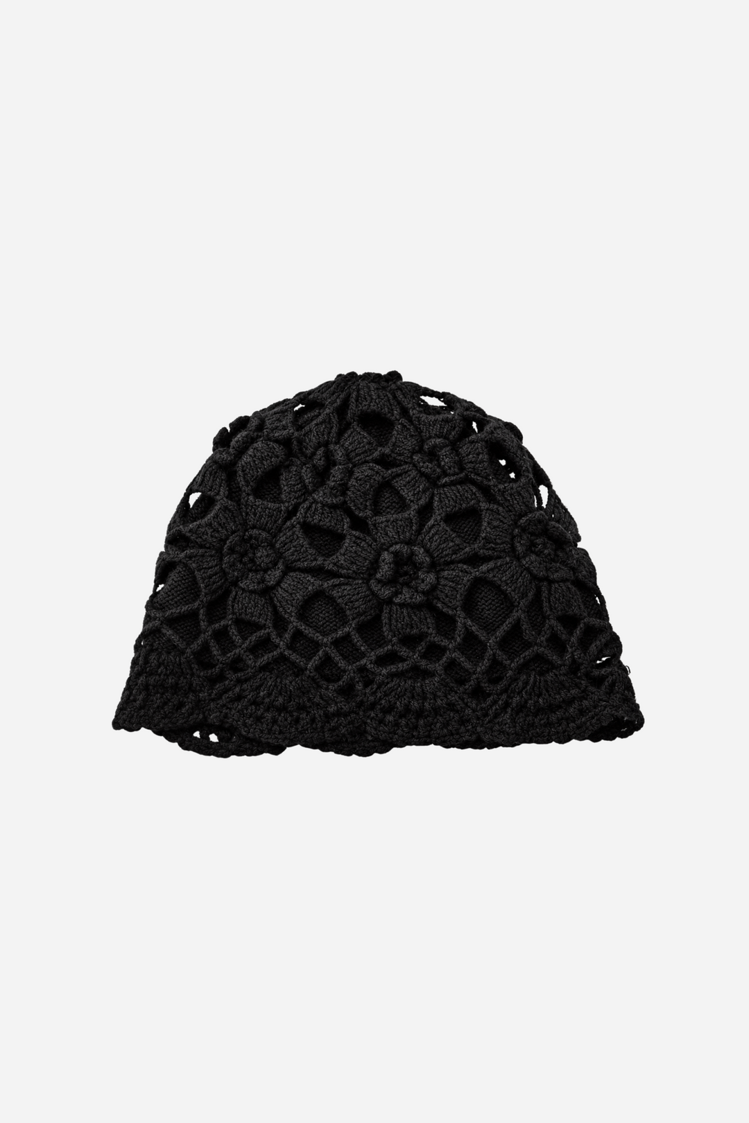 Saphira er en elegant og feminin hue fra Andcopenhagen Basics
