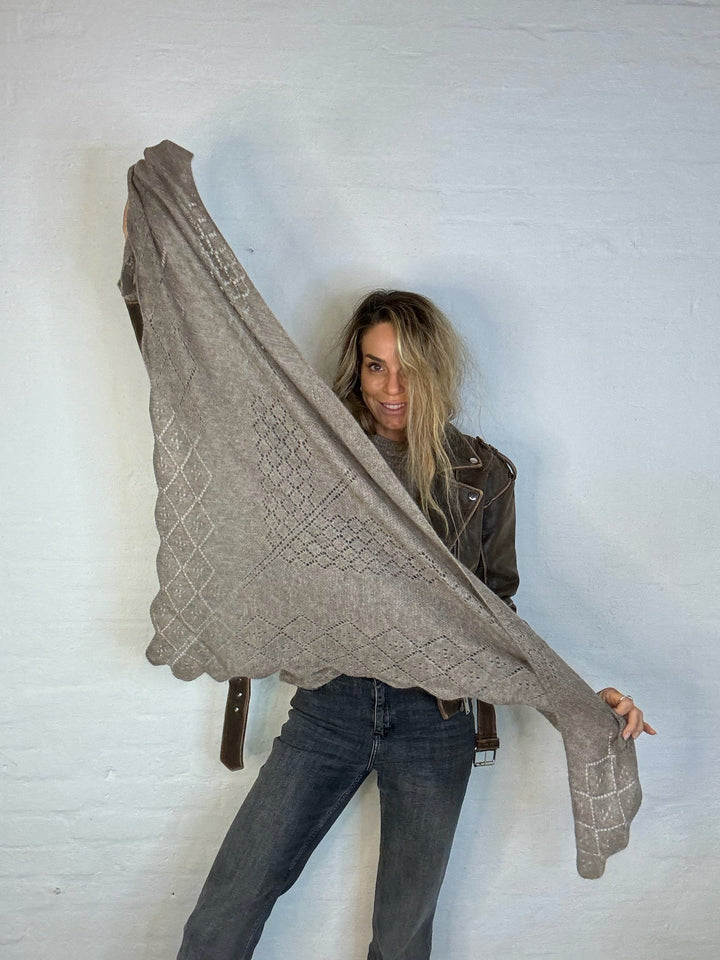 Triangle trinity cashmeretøklæde stor 100% Cashmere Khaki - Andcopenhagen - Stilkompagniet.dk