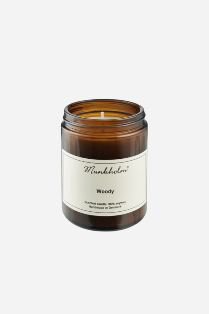 Duftlys - Woody - 180 ml. - Munkholm sss - Stilkompagniet.dk
