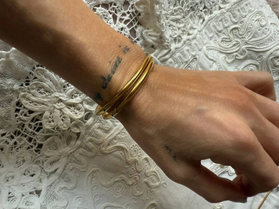 Andcopenhagen - Armbånd - 18 karat guldbelagt titanium steel - Bangle - Nanna