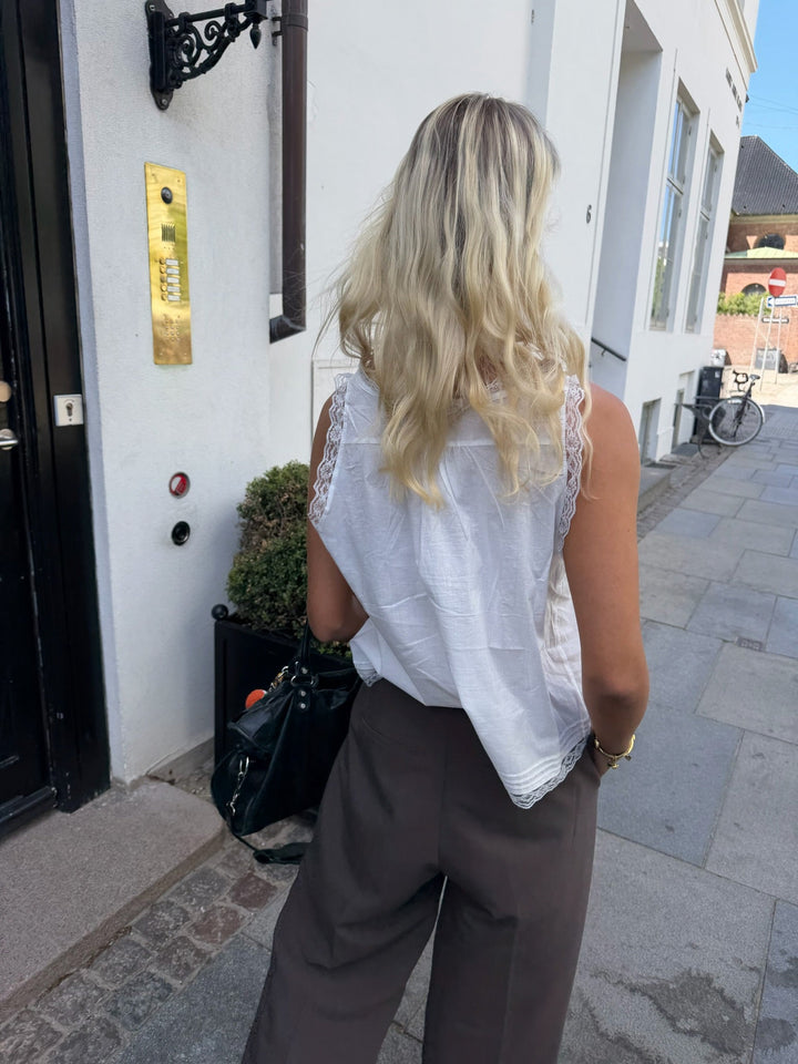 Sassy Copenhagen - Blondetop - Hvid - Nadine