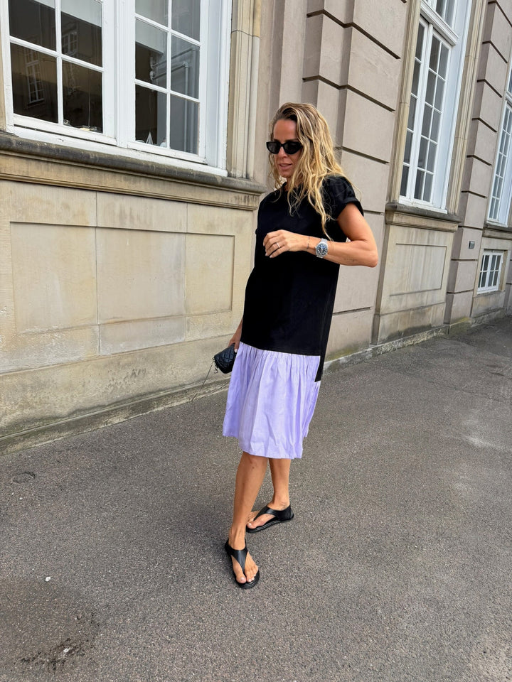 Sassy Copenhagen - Lang kjole - Lilla - Vilma