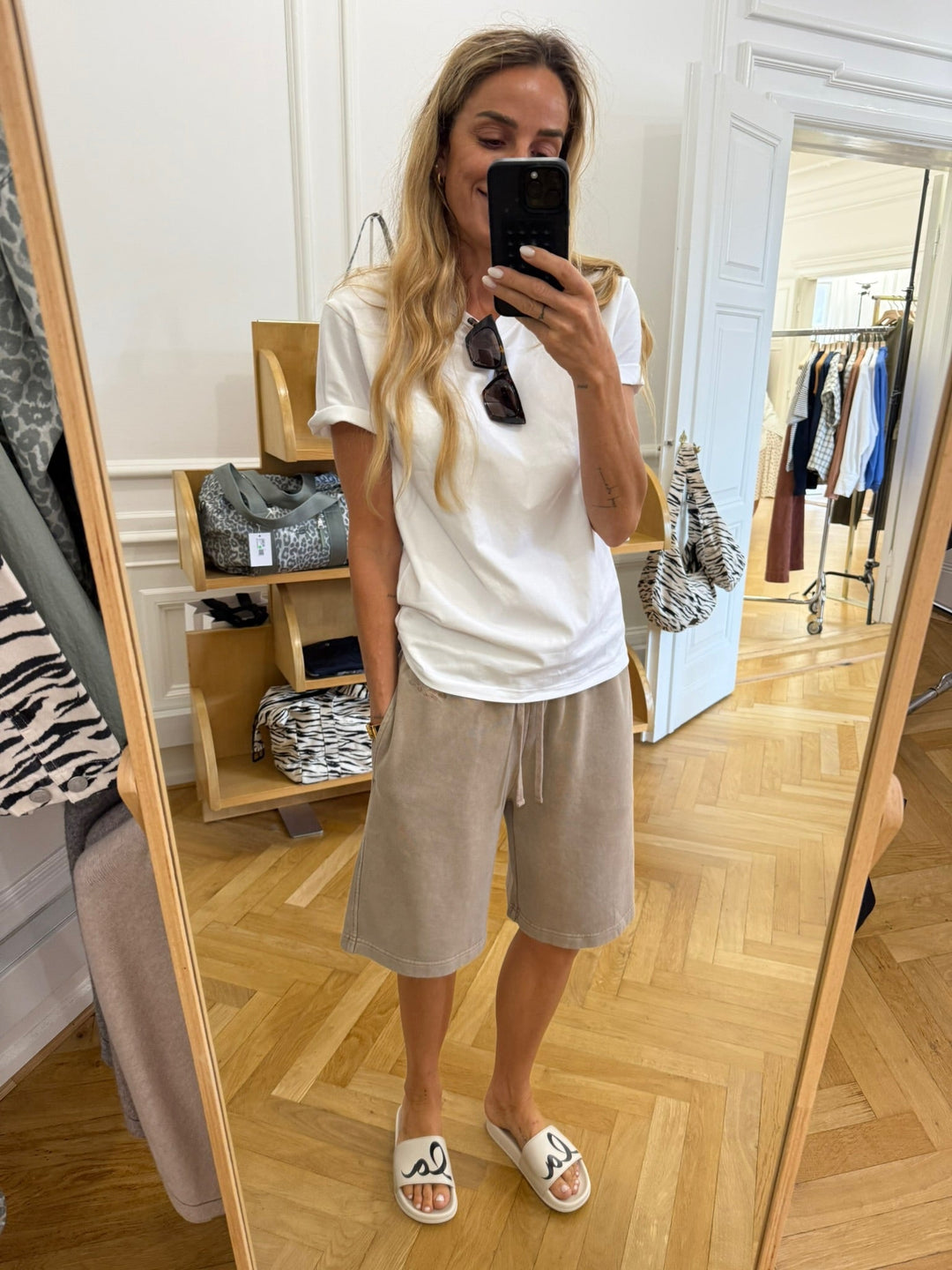 Lala Berlin - Shorts - Washed Earth Leo - Sileya