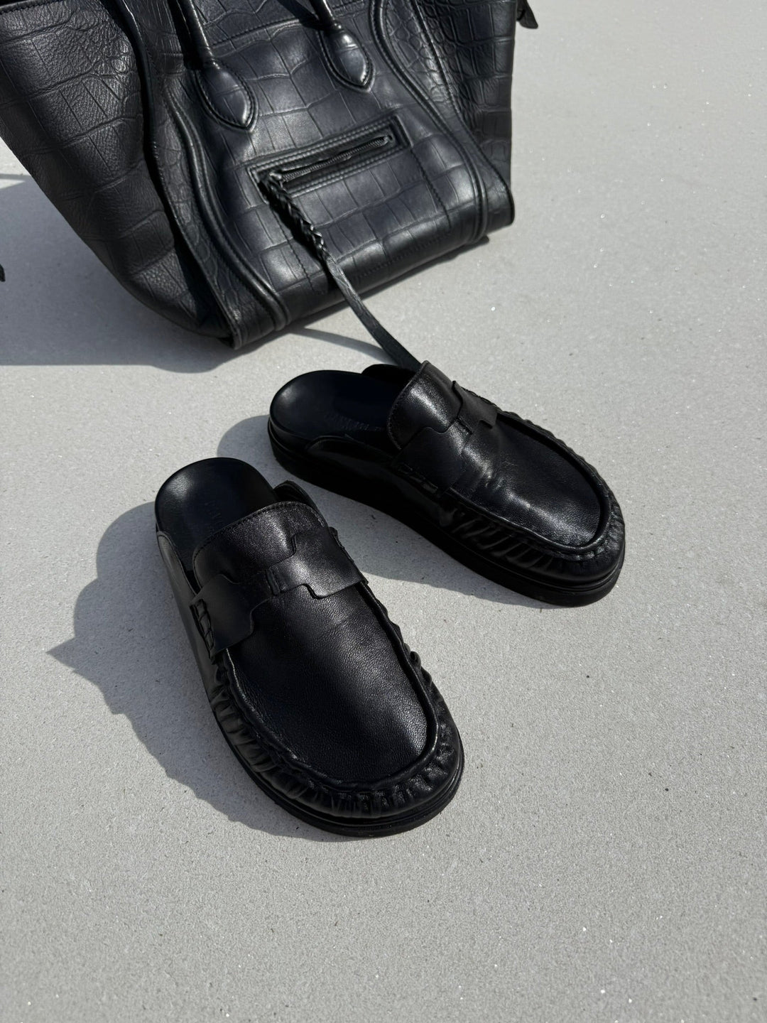 Pavement - Loafer - Black - Paeja