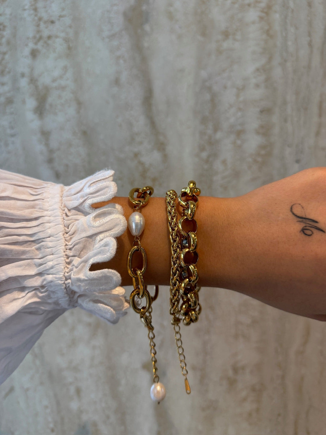 Nine - Pearl Chain Bracelet