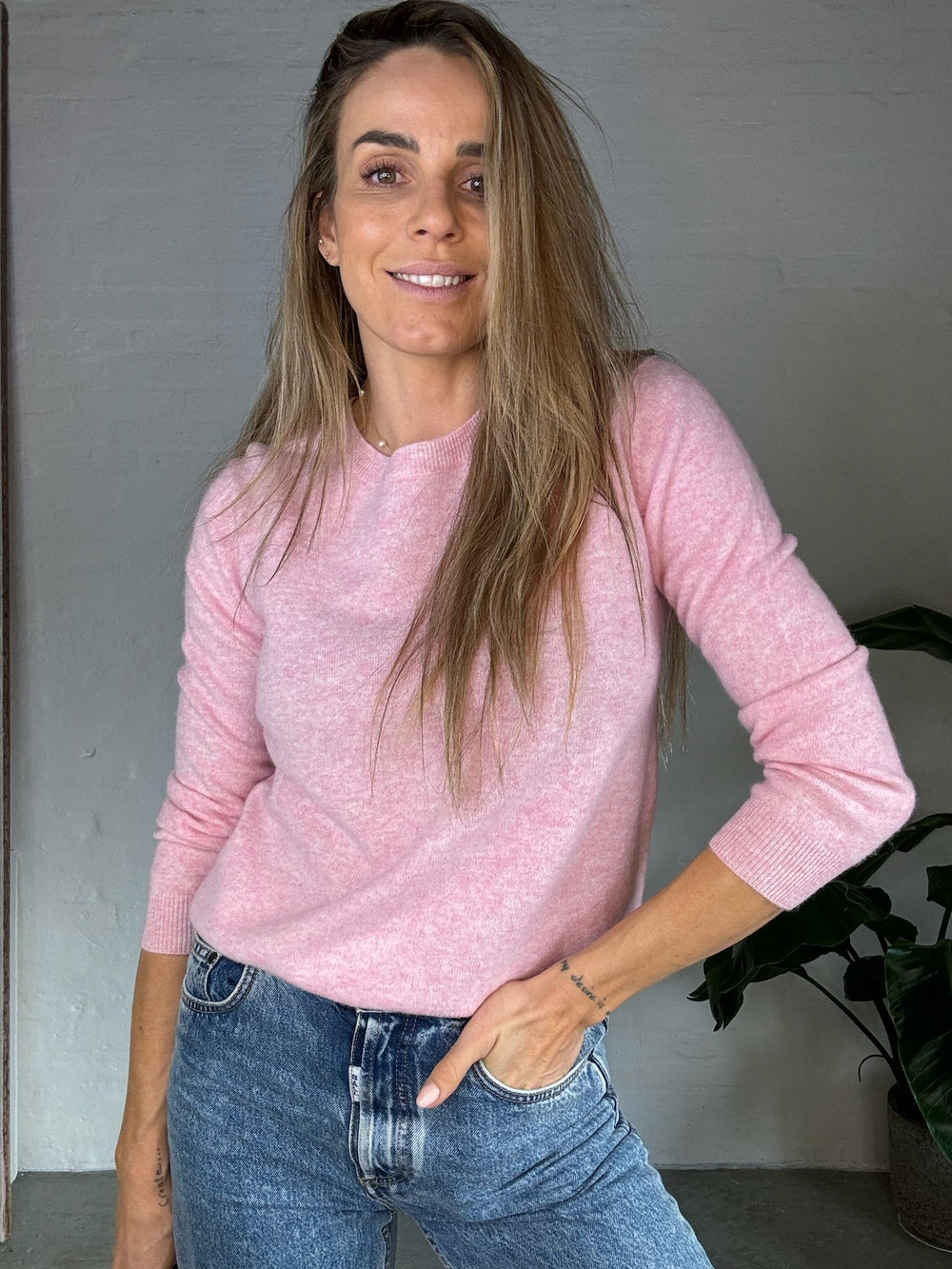 Andcopenhagen - Classic Cashmere - 80% cashmere strik - Light Pink Melange - Stilkompagniet.dk