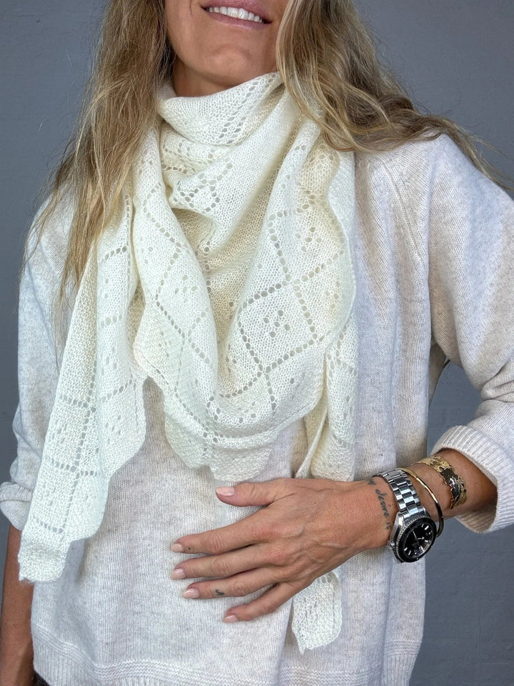 Andcopenhagen - Cashmeretøklæde - Triangle trinity stor 100% Cashmere - White - Stilkompagniet.dk