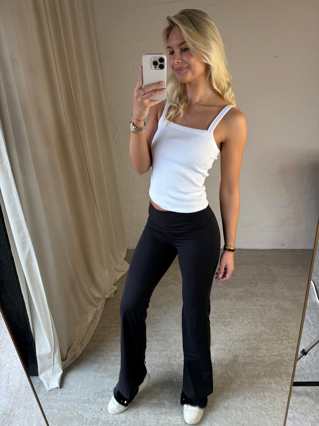 Sassy Copenhagen - Bootcut leggings - Sort - Tilde