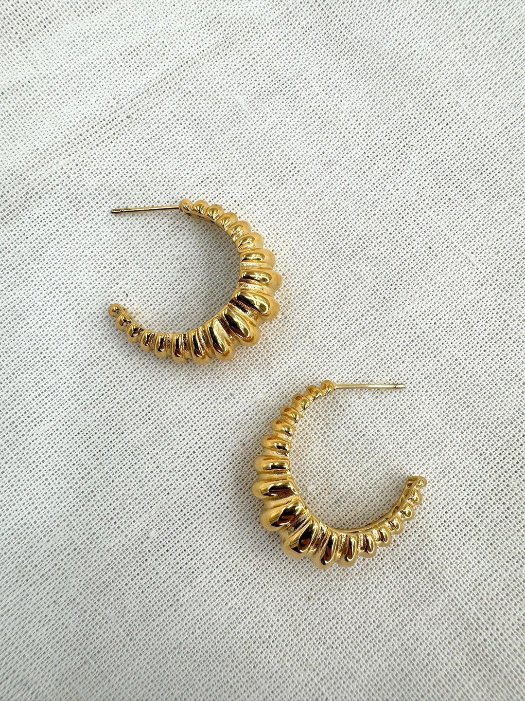 Nine - Curly Earrings - Stilkompagniet.dk