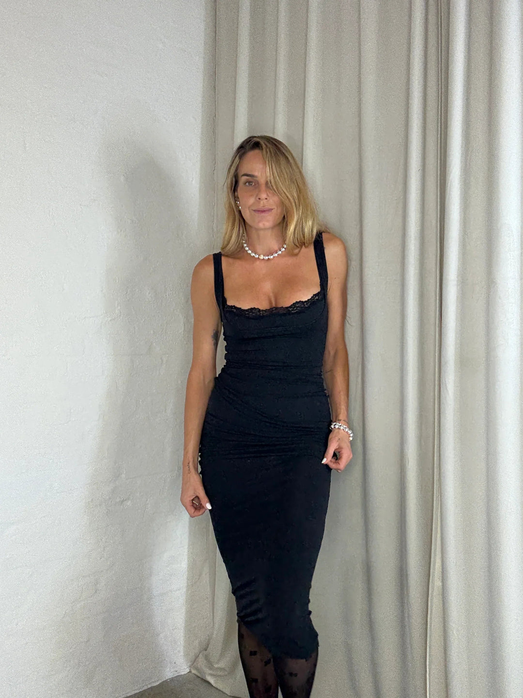 Sassy Copenhagen - Kjole - Sort - Madeleine