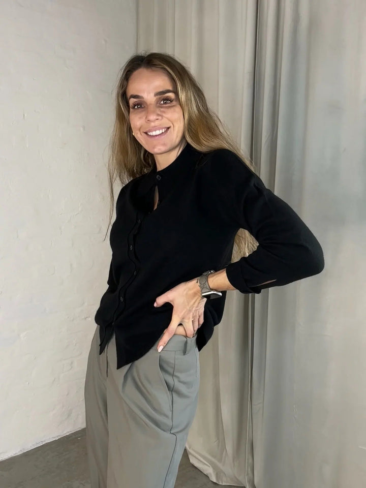 Sassy Copenhagen - 100% Cashmere polo - Sort - Samara sss - Stilkompagniet.dk