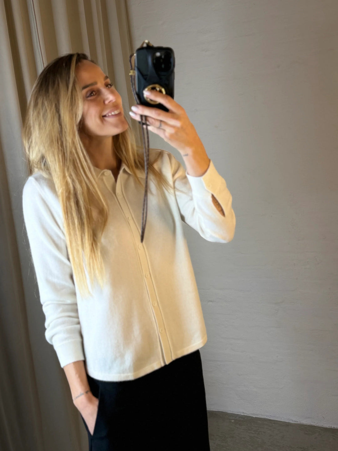 Sassy Copenhagen - 100% Cashmere polo - Råhvid - Samara sss