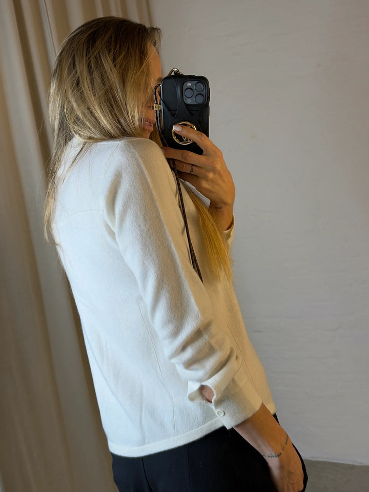 Sassy Copenhagen - 100% Cashmere polo - Råhvid - Samara sss