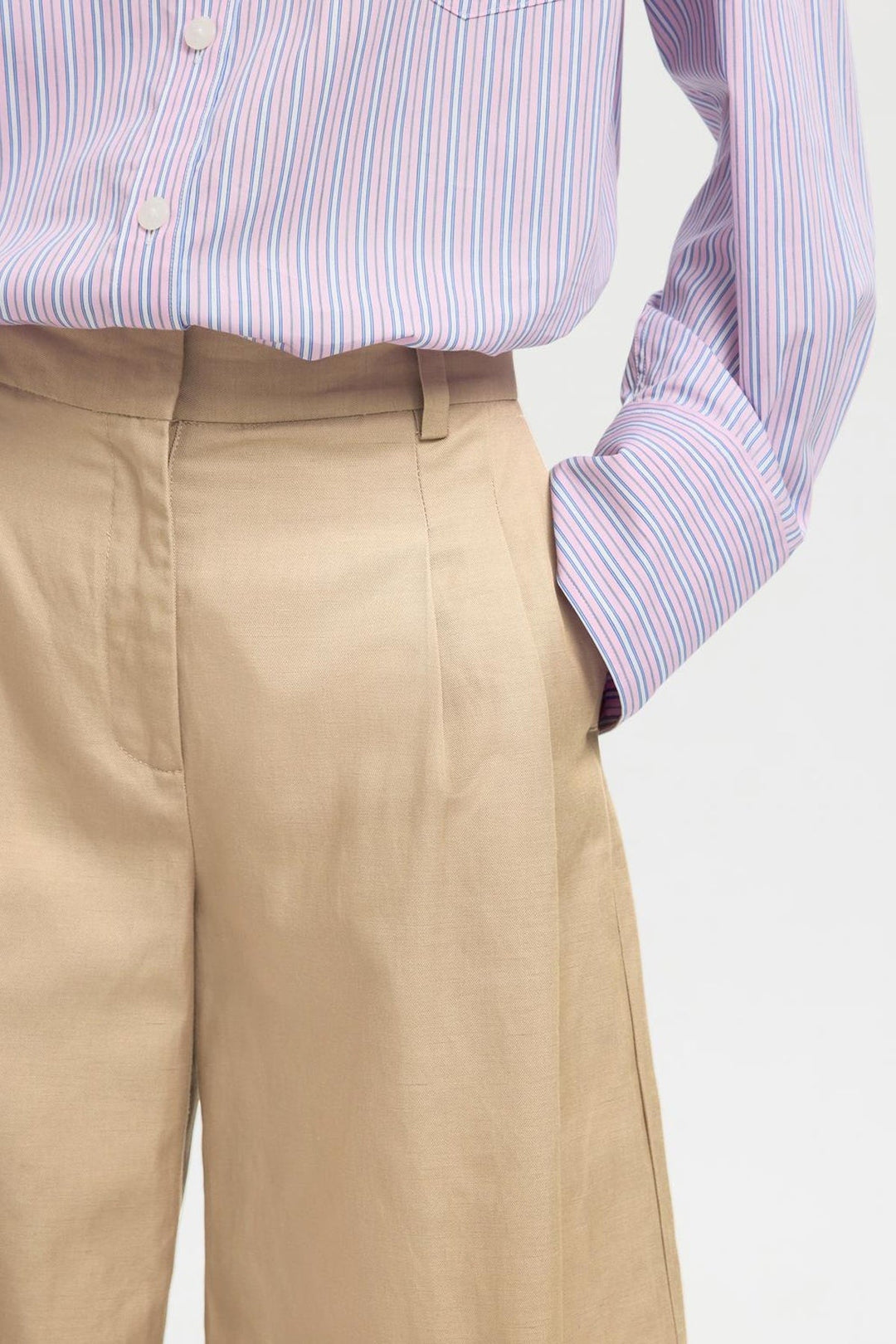 Selected Femme - Shorts - Weathered Teak - Amour