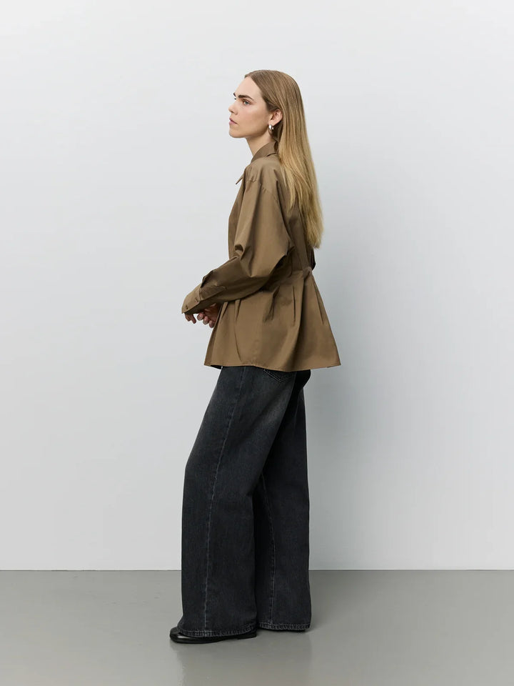 Sofie Schnoor - Skjorte - Middle Brown - Mikrasw Fitted