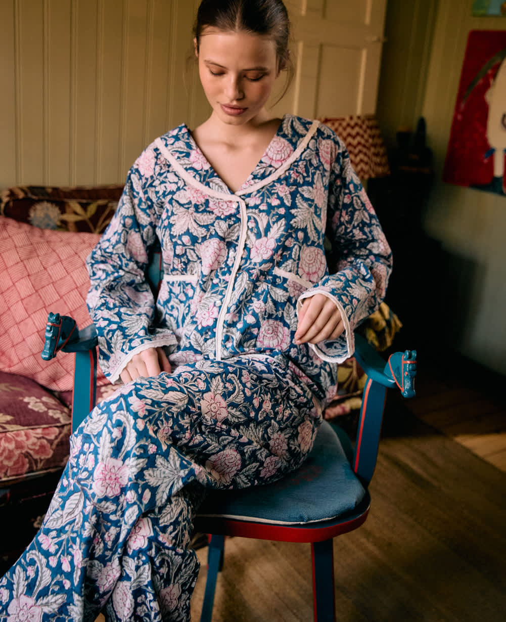 Sissel Edelbo - Nattøjssæt - Blue Blossom - Neva sss