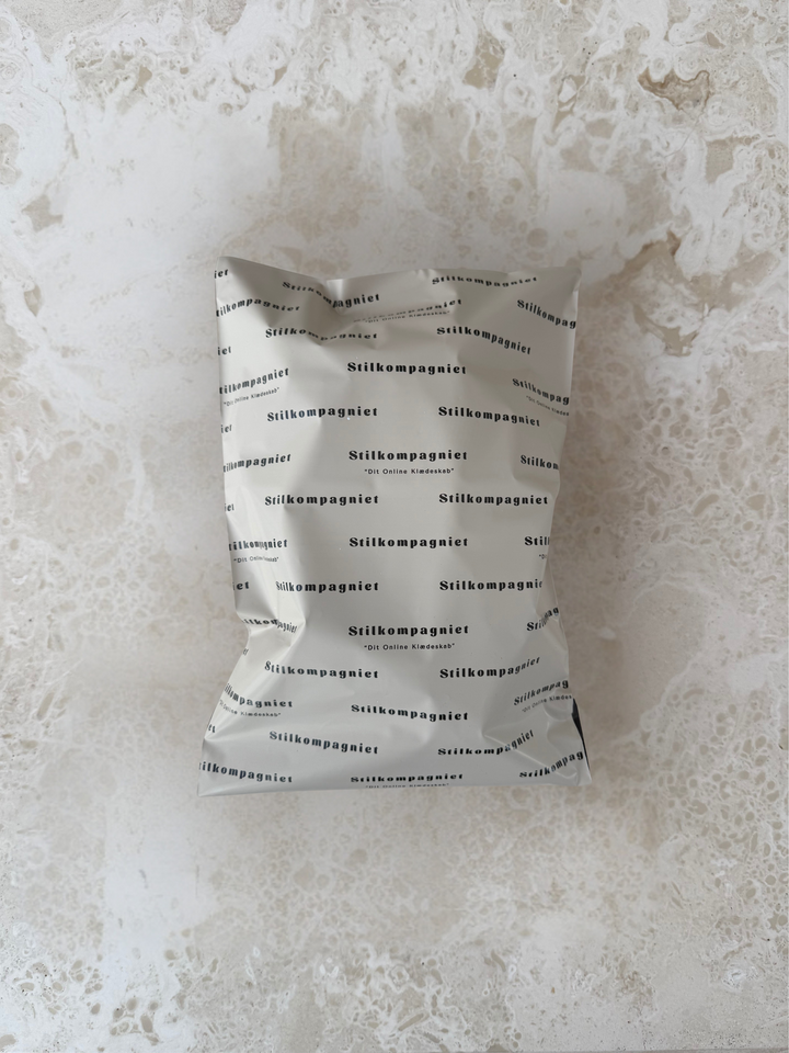 Lykkepose 6-8 stk | Spar min. 60% - Stilkompagniet.dk