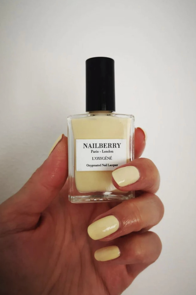 Nailberry - Smør lys gul - Folie Douce sss - Stilkompagniet.dk