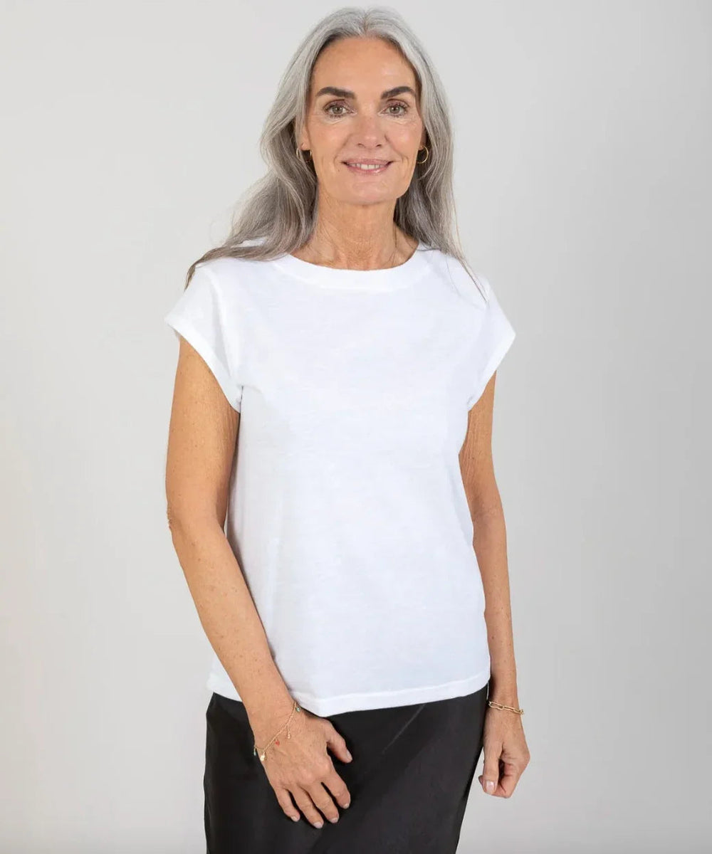 CC Heart - T-shirt - Hvid - Basic round neck - Stilkompagniet.dk