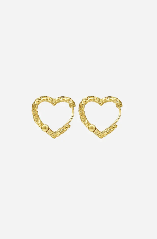 Liza Heart Hoops øreringe i hjerteform, 18 karat forgyldt 925 sterlingsølv fra Andcopenhagen Jewelry.