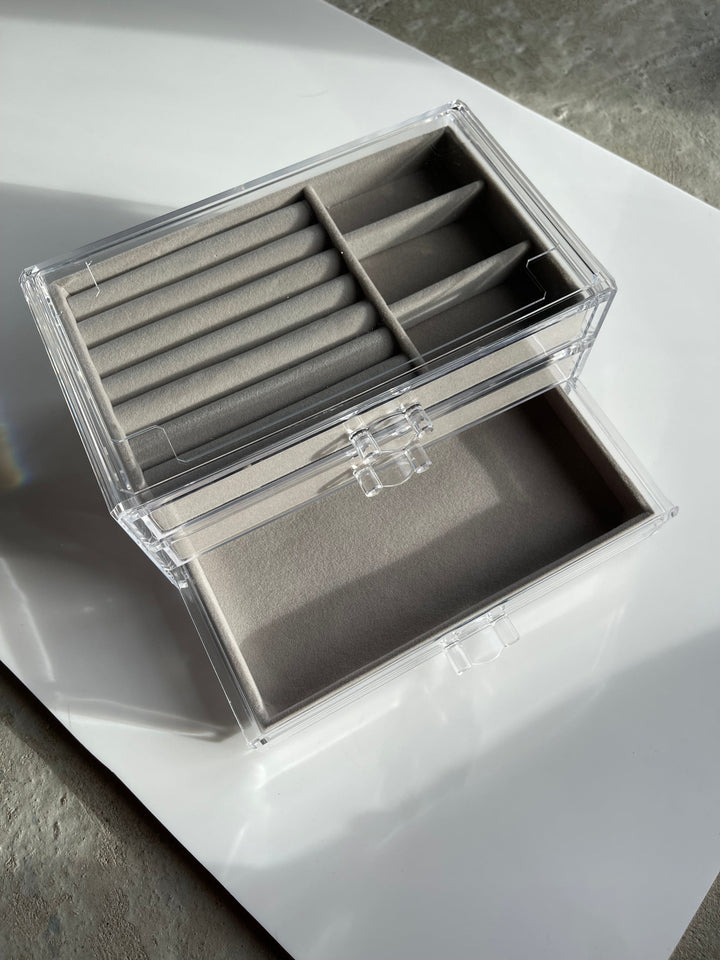 Andcopenhagen accessories Andcopenhagen - Smykke organizer med 3 grå skuffer - Plexiglas