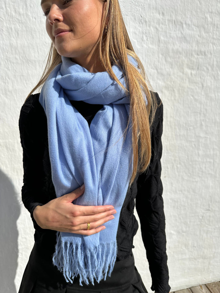 Andcopenhagen Basics-- Cashmere Tørklæde - Light Blue - Yana