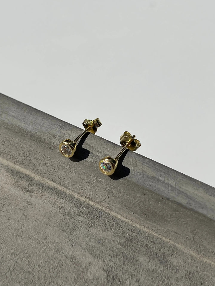 Andcopenhagen Jewelry - Øreringe studs - 18 karat guldbelagt 925 sterlingsølv - Funk zirkon stud