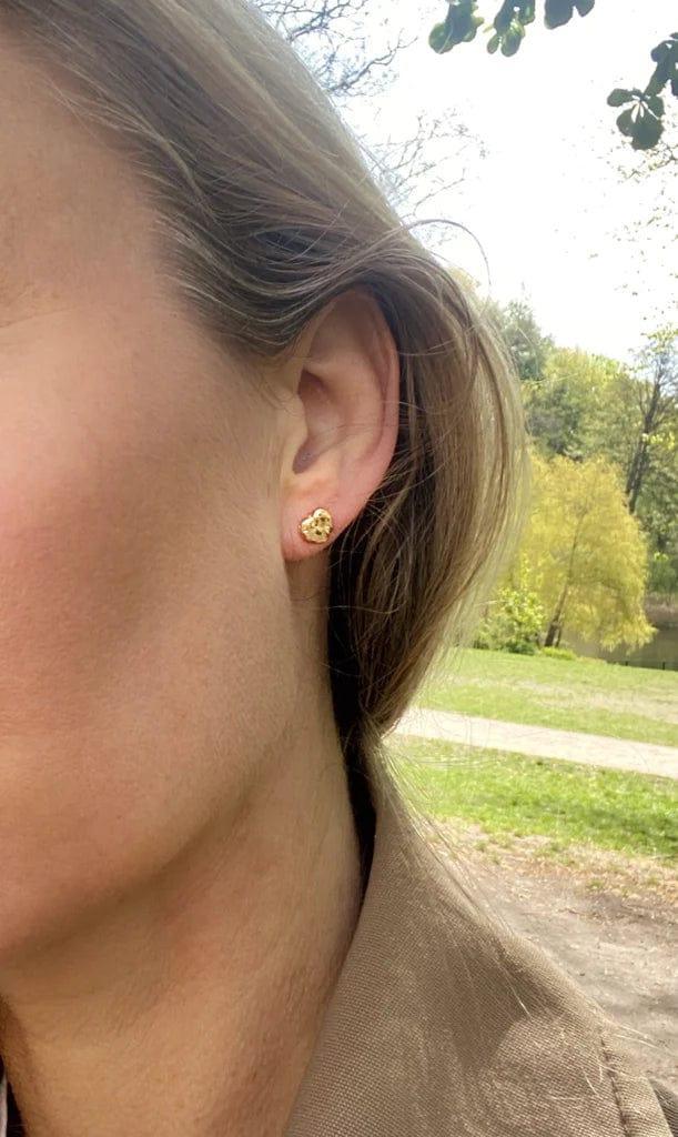 Andcopenhagen Jewelry - Øreringe studs - 18 karat guldbelagt 925 sterlingsølv - Hjerte