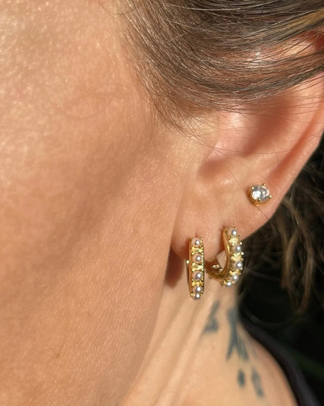 Andcopenhagen Jewelry - Øreringe studs - 18 karat guldbelagt 925 sterlingsølv - Lille pop zirkon