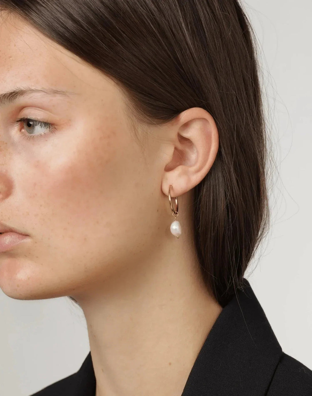 Andcopenhagen Jewelry - Øreringe hoops - 18 karat guldbelagt 925 sterlingsølv - Stinna Pearl hoop