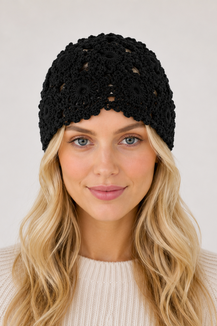 Sassy Copenhagen - Hæklet beanie - Black - Betty